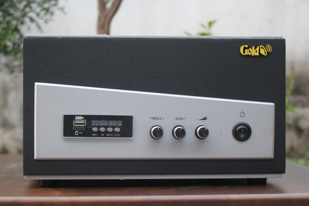 Âm ly cho nhà hàng Goldsound A400 Âm ly cho nhà hàng Goldsound A400