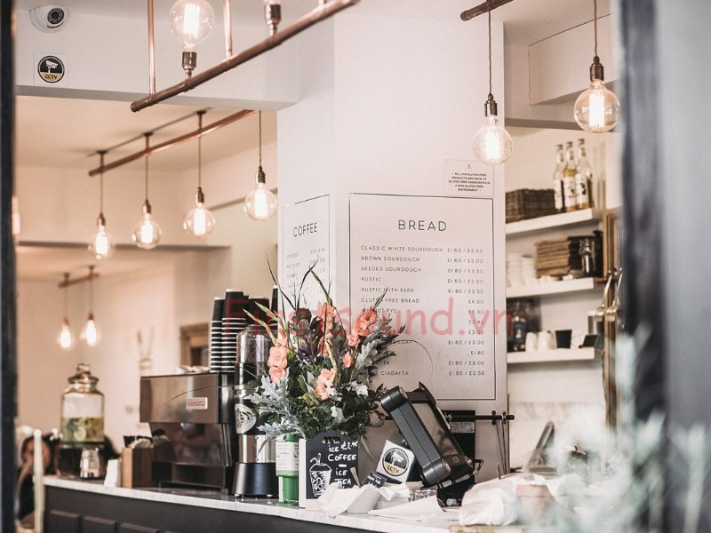 Kết hợp nhiều tầng lớp ánh sáng để tạo nên không gian hoàn hảo Ánh sáng cho quán cafe-Điều tạo nên điểm nhấn cho không gian của bạn