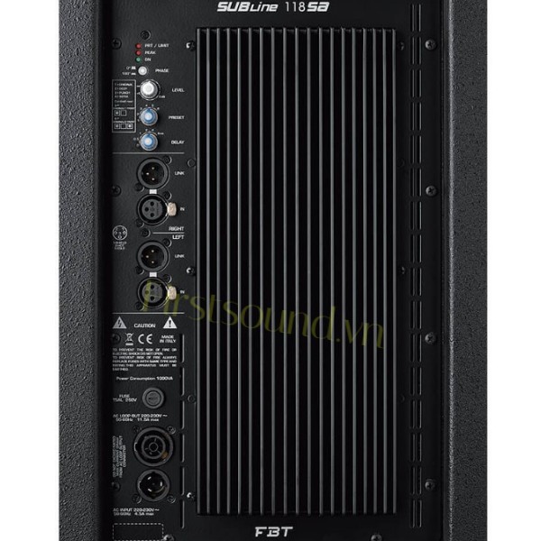 Mặt sau của loa sân khấu FBT VERTUS CLA 118SA có đầy đủ jack cắm Loa sân khấu FBT VERTUS CLA 118SA-Loa chính hãng nhập khẩu từ Italya