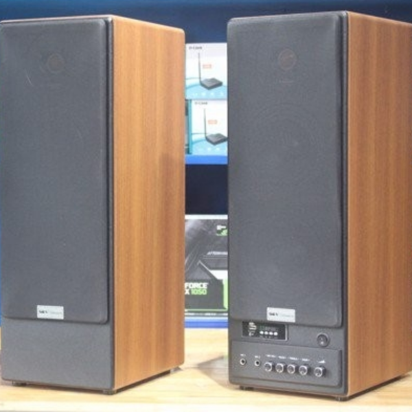 Dàn karaoke gia đình GoldHifi 2018 có kích thước lớn nhưng đủ bass rất sâu Dàn karaoke gia đình GoldHifi 2018