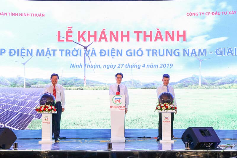 Lễ khánh thành nhà máy điện năng lượng Mặt trời Trung Nam