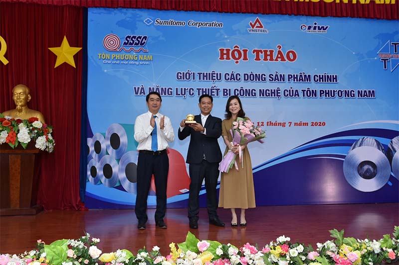 Hội nghị giới thiệu sản phẩm mới của nhà máy tôn phương nam