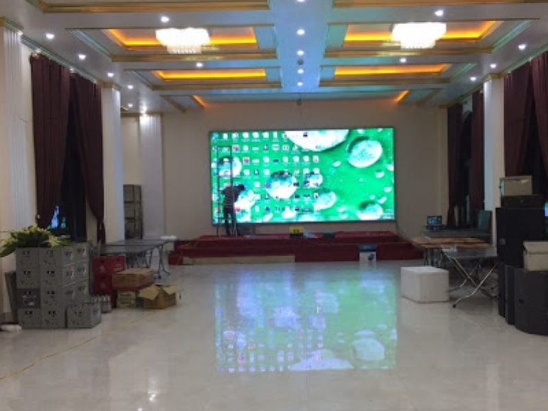 Thi công và lắp đặt màn hình led trung tâm hội nghị