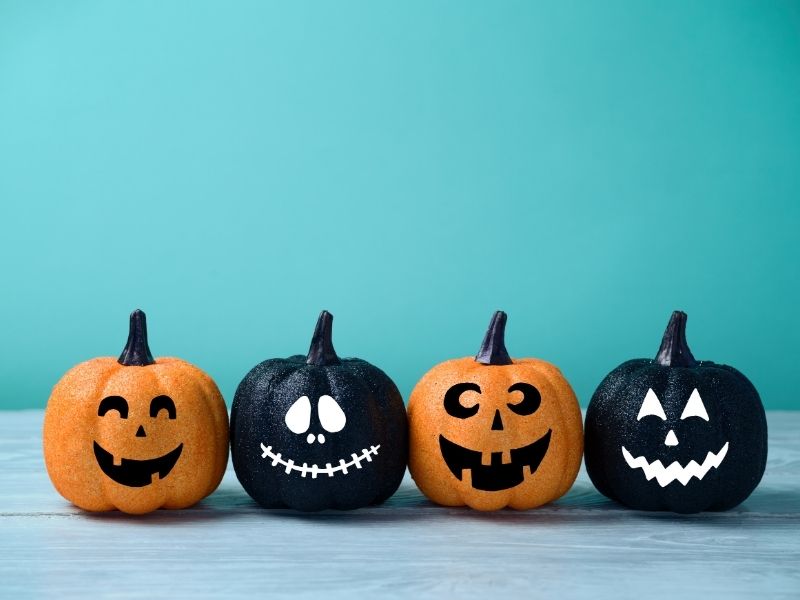 Cách tổ chức sự kiện halloween bằng bí đỏ