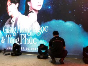 Kỹ thuật viên của Firstsound tại show của Tăng Phúc và Giang Hồng Ngọc-8