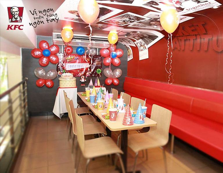 Đâu là nhà hàng tổ chức tiệc sinh nhật ấn tượng tại Hà Nội  Nhà hàng Hải  sản X132